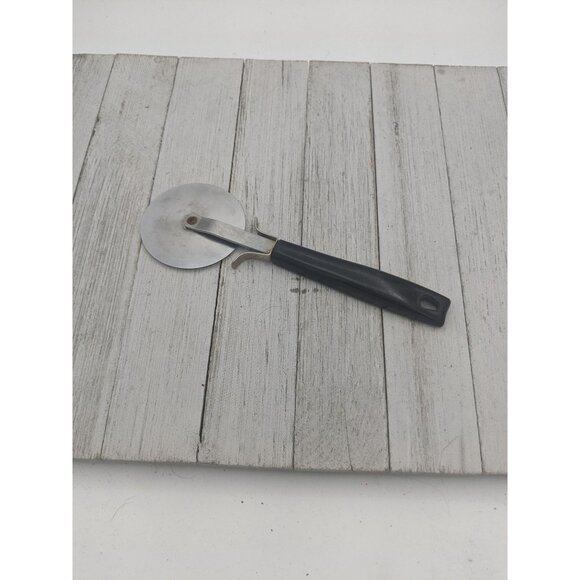 Ekco Pizza Cutter #5 Blade 2 5/8" Diameter 8" USA Stainless Steel Black - Picture 4 of 6